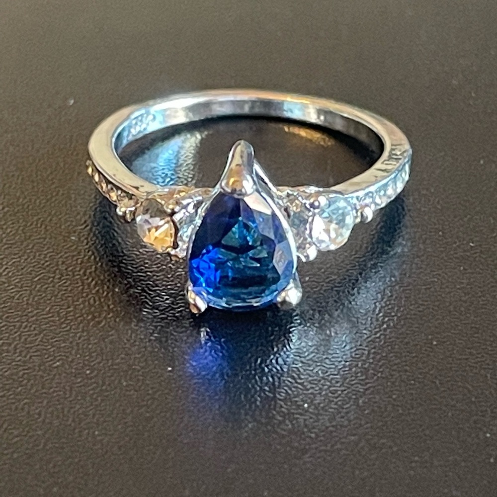 Blue sapphire S925 silver ring size 6 - Picture 2 of 9